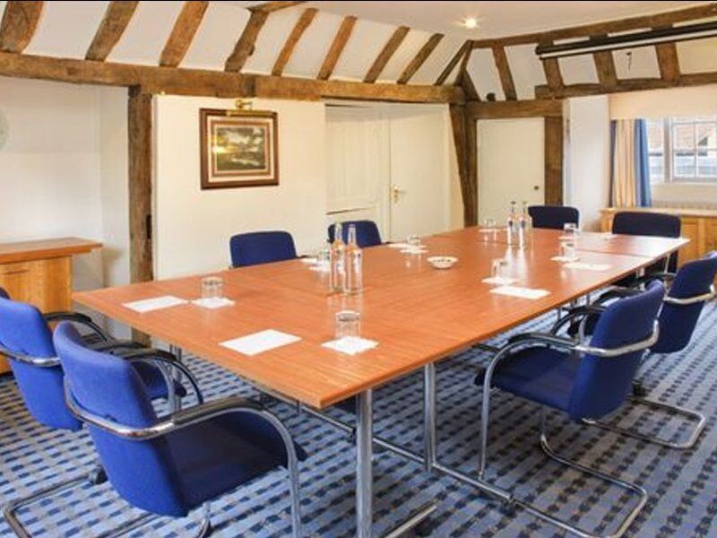 Holiday Inn Ashford Central By Ihg Esterno foto